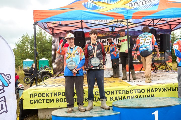 Награждение участников кольцевой гонки на «Сурских просторах»